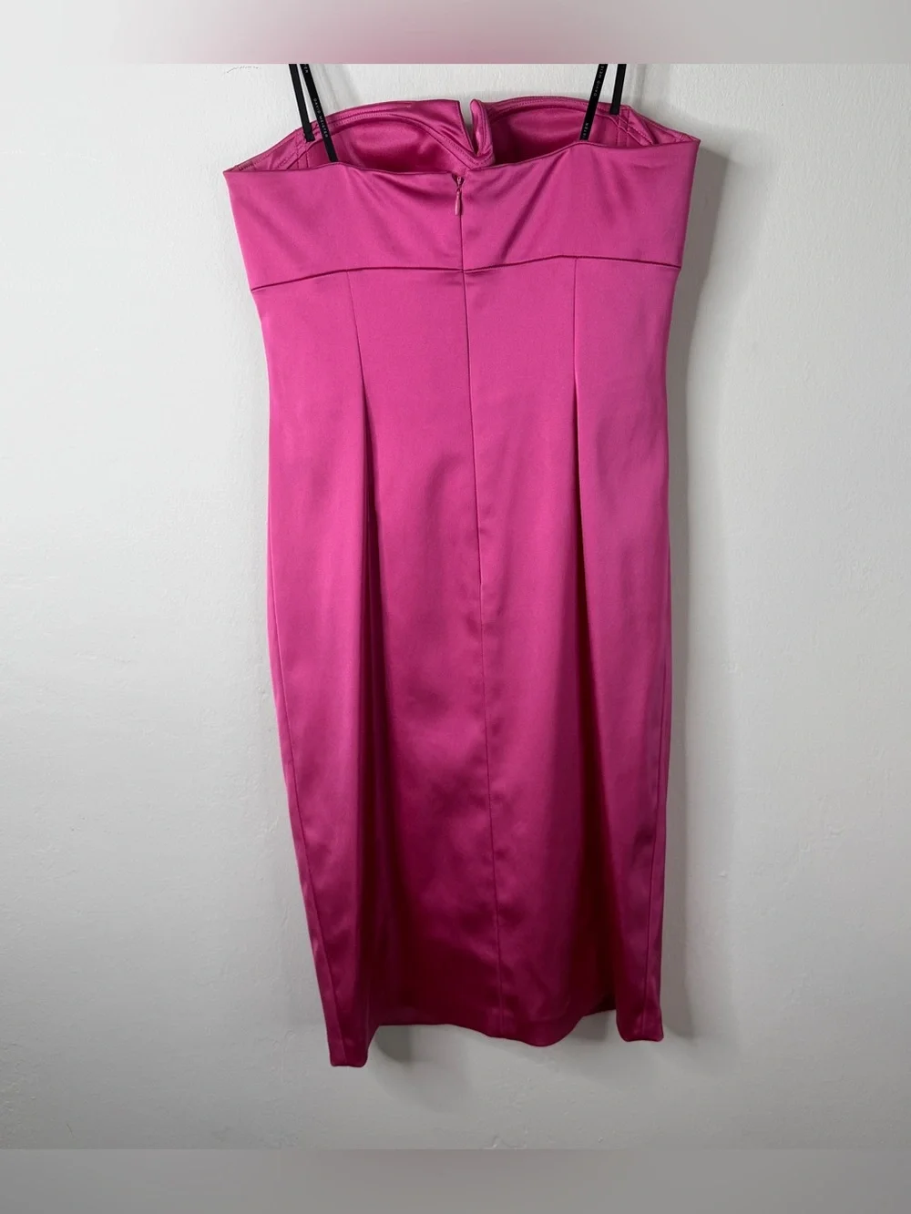 David Meister Hot Pink Satin Strapless Cocktail Dress Jewel Embellishment Size 6 - Picture 8 of 10